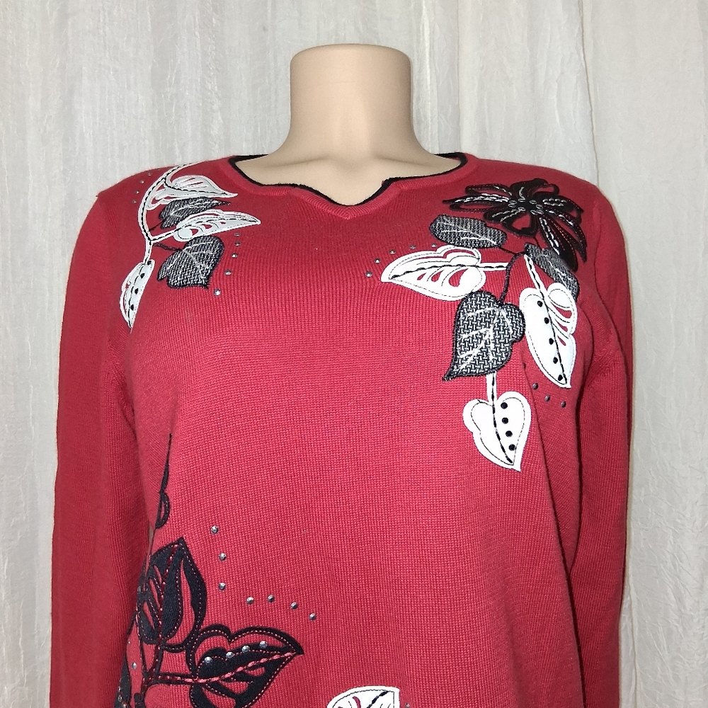 Alfred Dunner Women's Red Sweater with Black and White Details SZ PM 60%cotton. - Picture 5 of 16